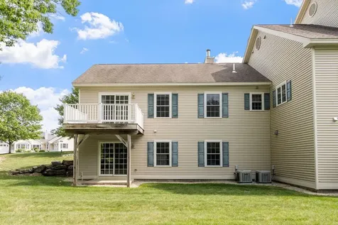 25 Flagstone Way Windham NH 03087