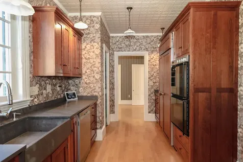 34 Post Road North Hampton NH 03862