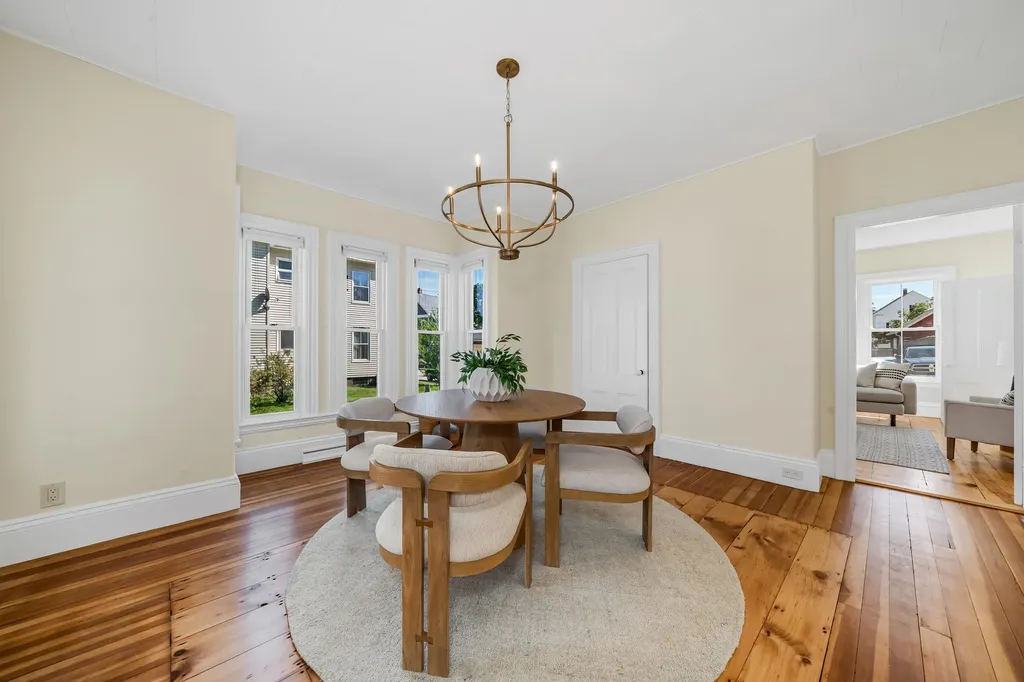 5 Cushing Street Amesbury MA 01913