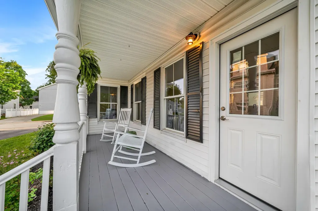 5 Cushing Street Amesbury MA 01913