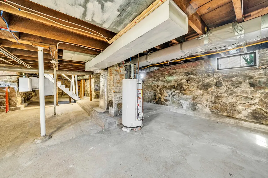 5 Cushing Street Amesbury MA 01913