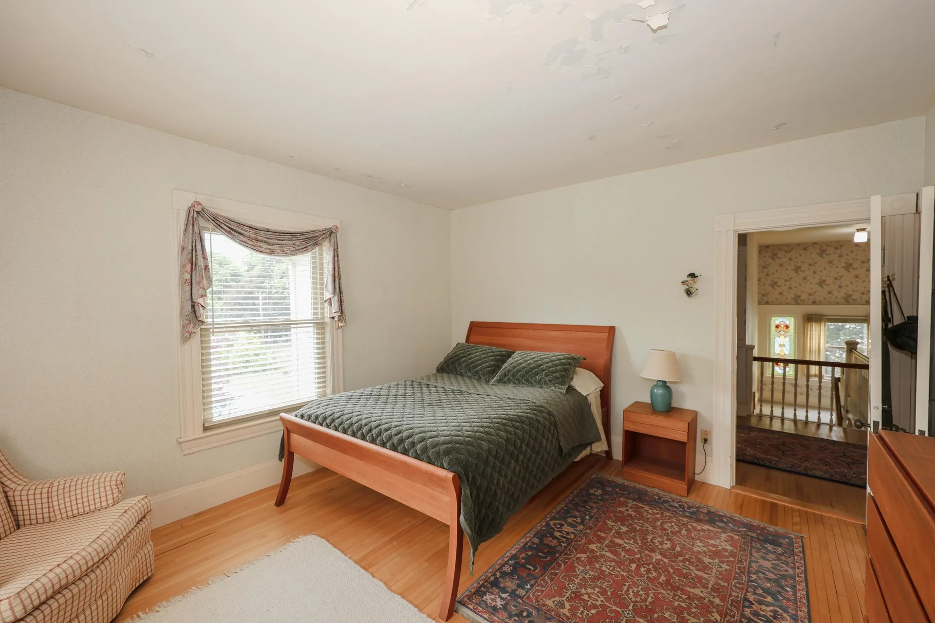 27 Eastman Street Nashua NH 03060