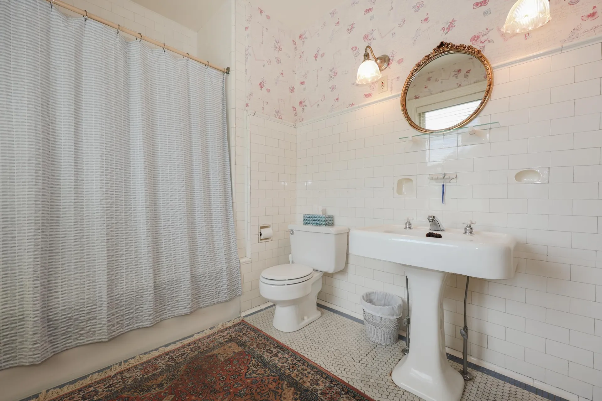 27 Eastman Street Nashua NH 03060
