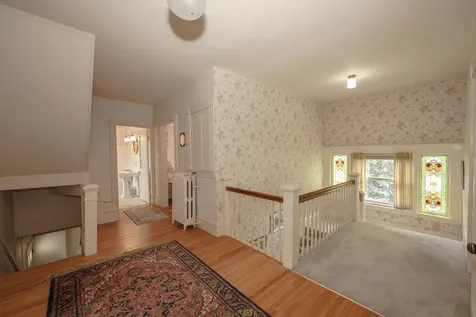 27 Eastman Street Nashua NH 03060