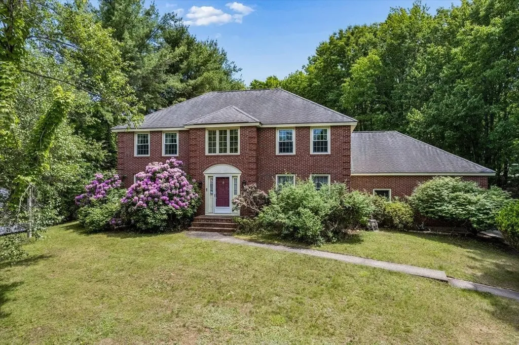 28 Brick Mill Road Bedford NH 03110