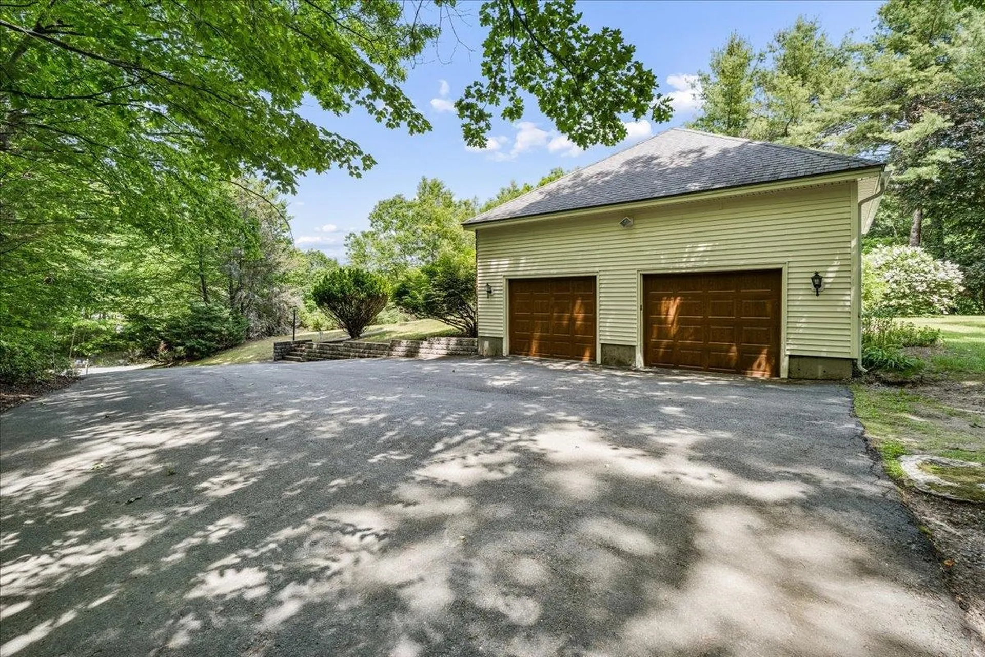 28 Brick Mill Road Bedford NH 03110