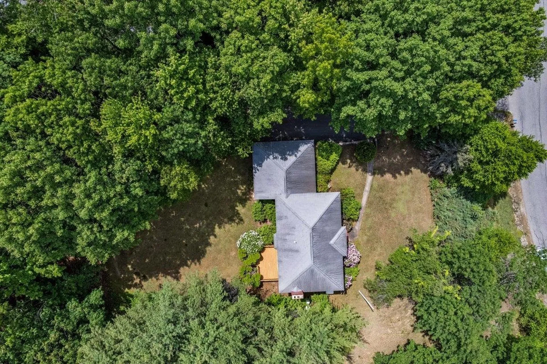 28 Brick Mill Road Bedford NH 03110
