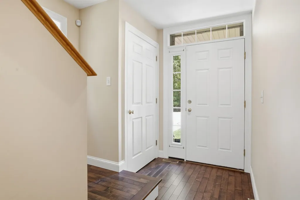 53 Magnolia Lane Newmarket NH 03857