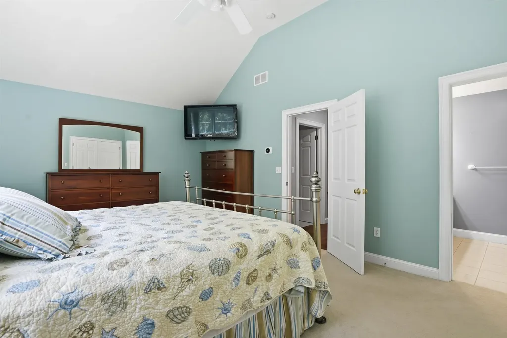 53 Magnolia Lane Newmarket NH 03857