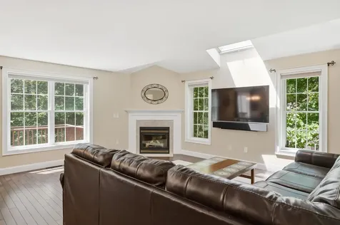 53 Magnolia Lane Newmarket NH 03857