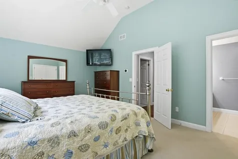 53 Magnolia Lane Newmarket NH 03857