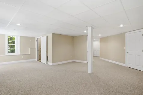 53 Magnolia Lane Newmarket NH 03857