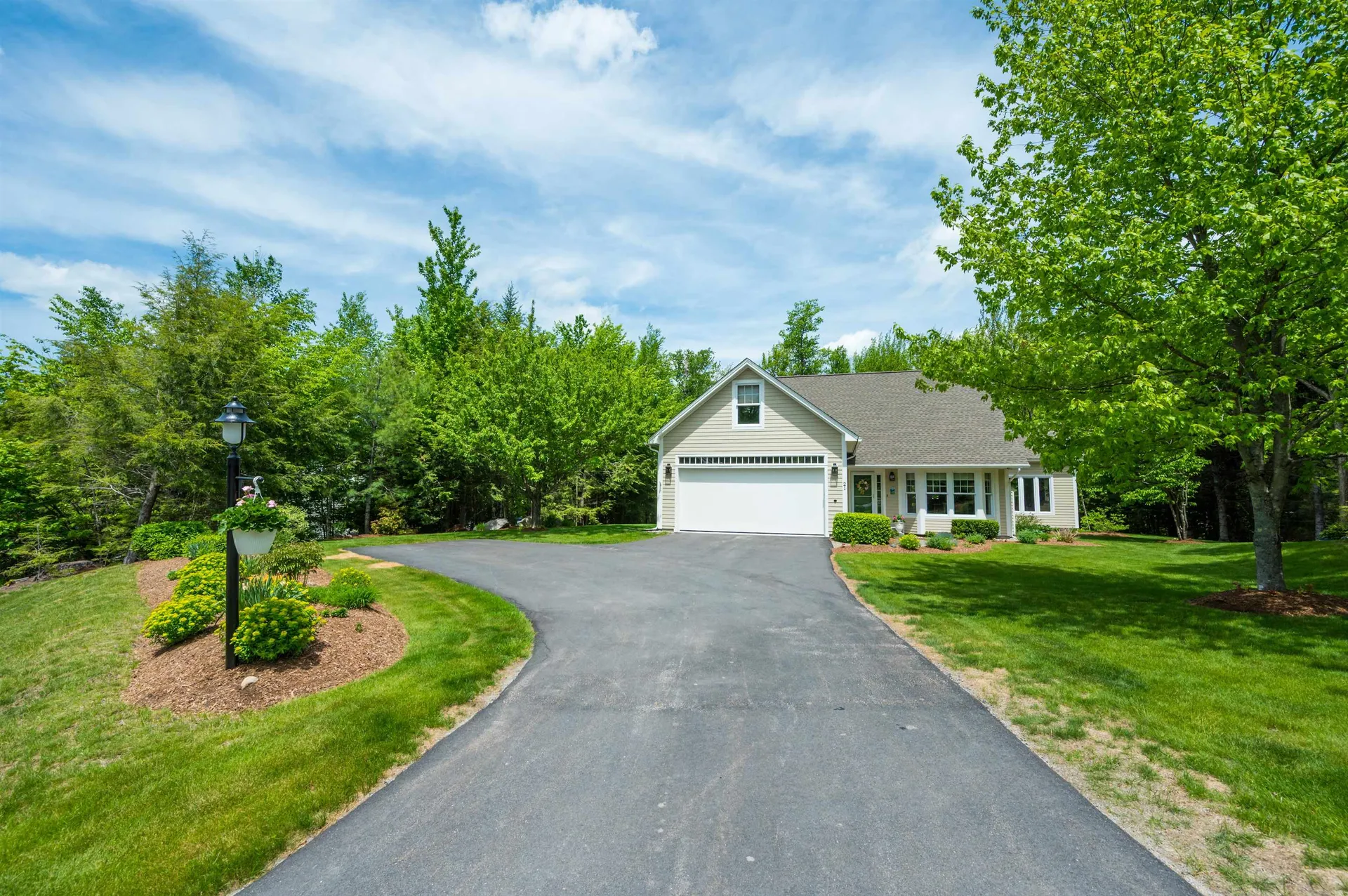 21 Conifer Lane New London NH 03257