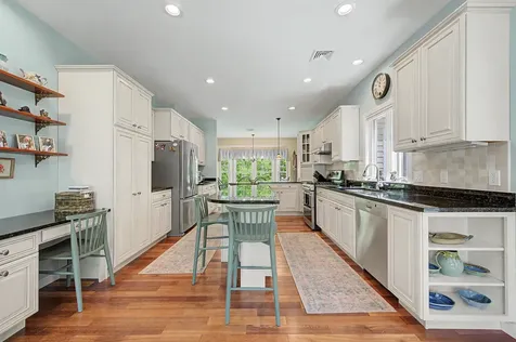 21 Conifer Lane New London NH 03257