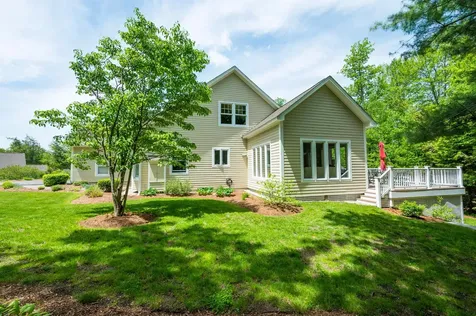 21 Conifer Lane New London NH 03257