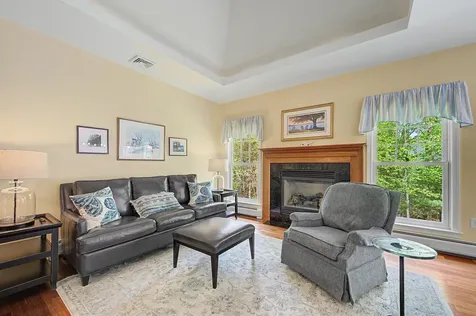 21 Conifer Lane New London NH 03257