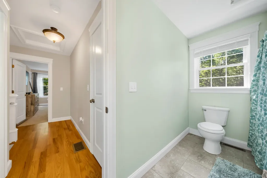 130 Concord Road Lee NH 03861