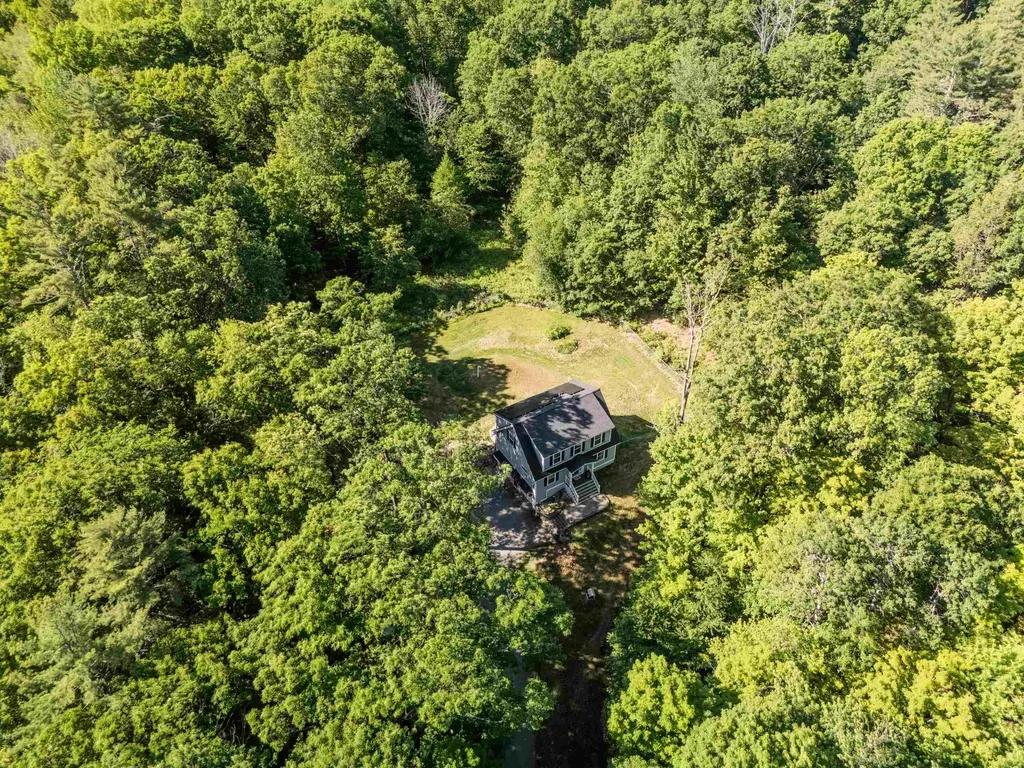 130 Concord Road Lee NH 03861