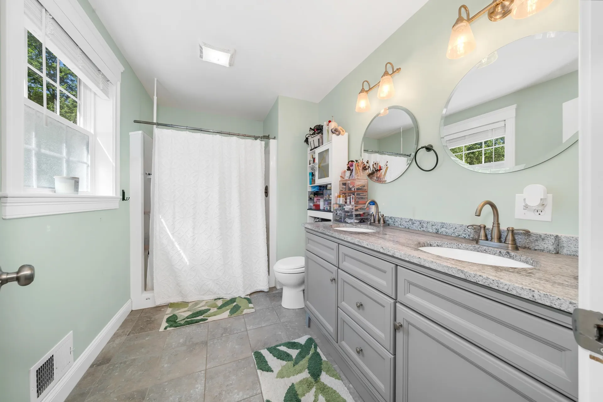 130 Concord Road Lee NH 03861