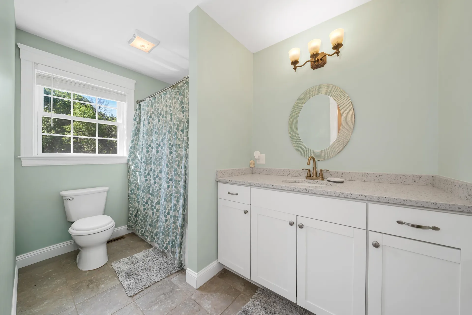 130 Concord Road Lee NH 03861