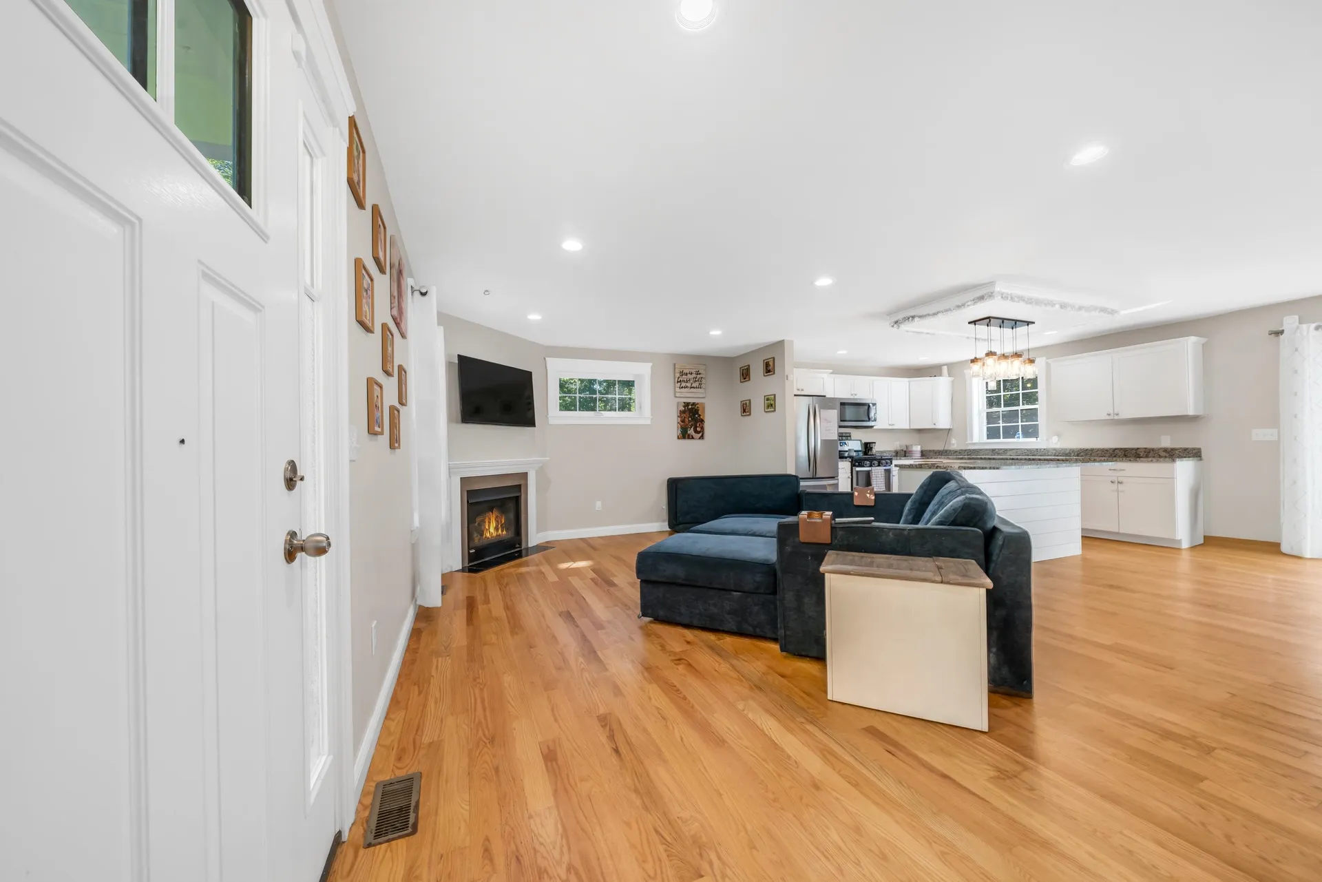 130 Concord Road Lee NH 03861
