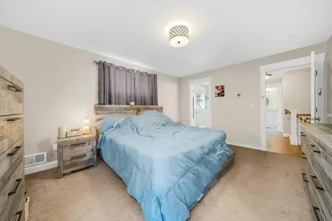 130 Concord Road Lee NH 03861