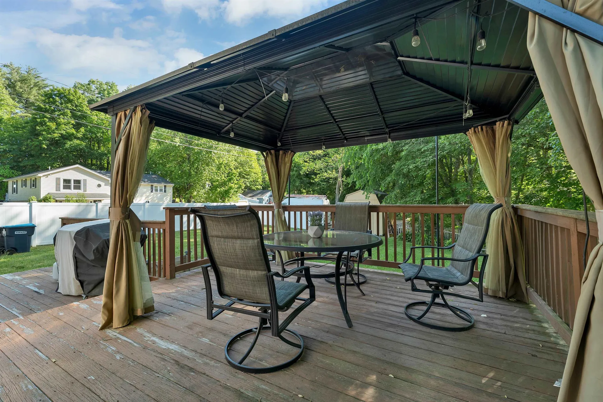 5 Frenette Drive Hudson NH 03051