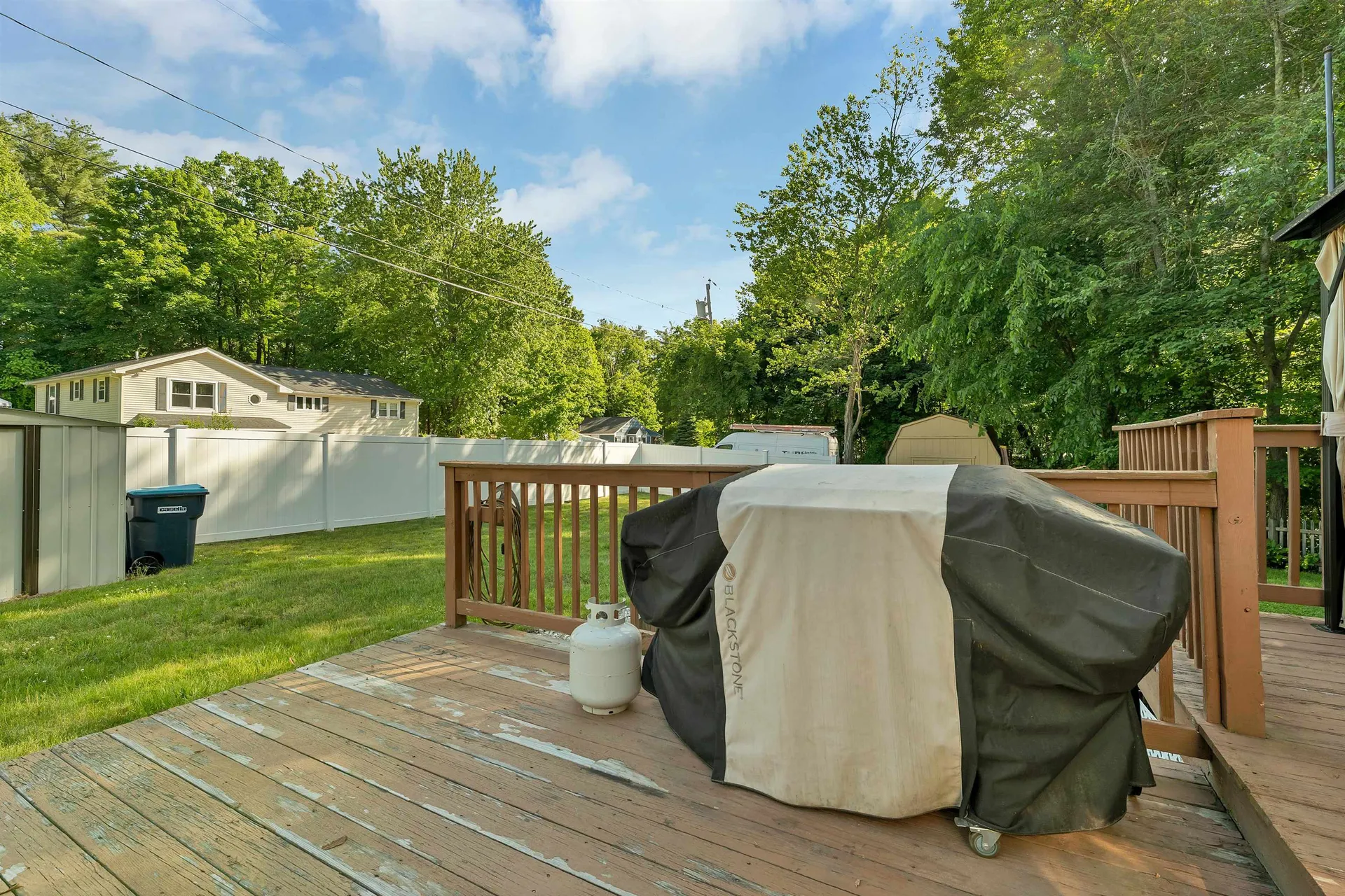 5 Frenette Drive Hudson NH 03051