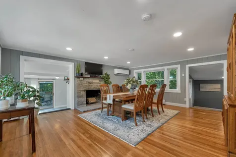 5 Frenette Drive Hudson NH 03051