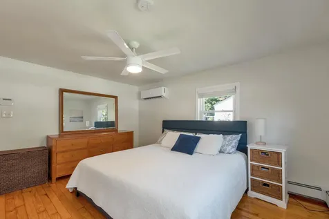 5 Frenette Drive Hudson NH 03051
