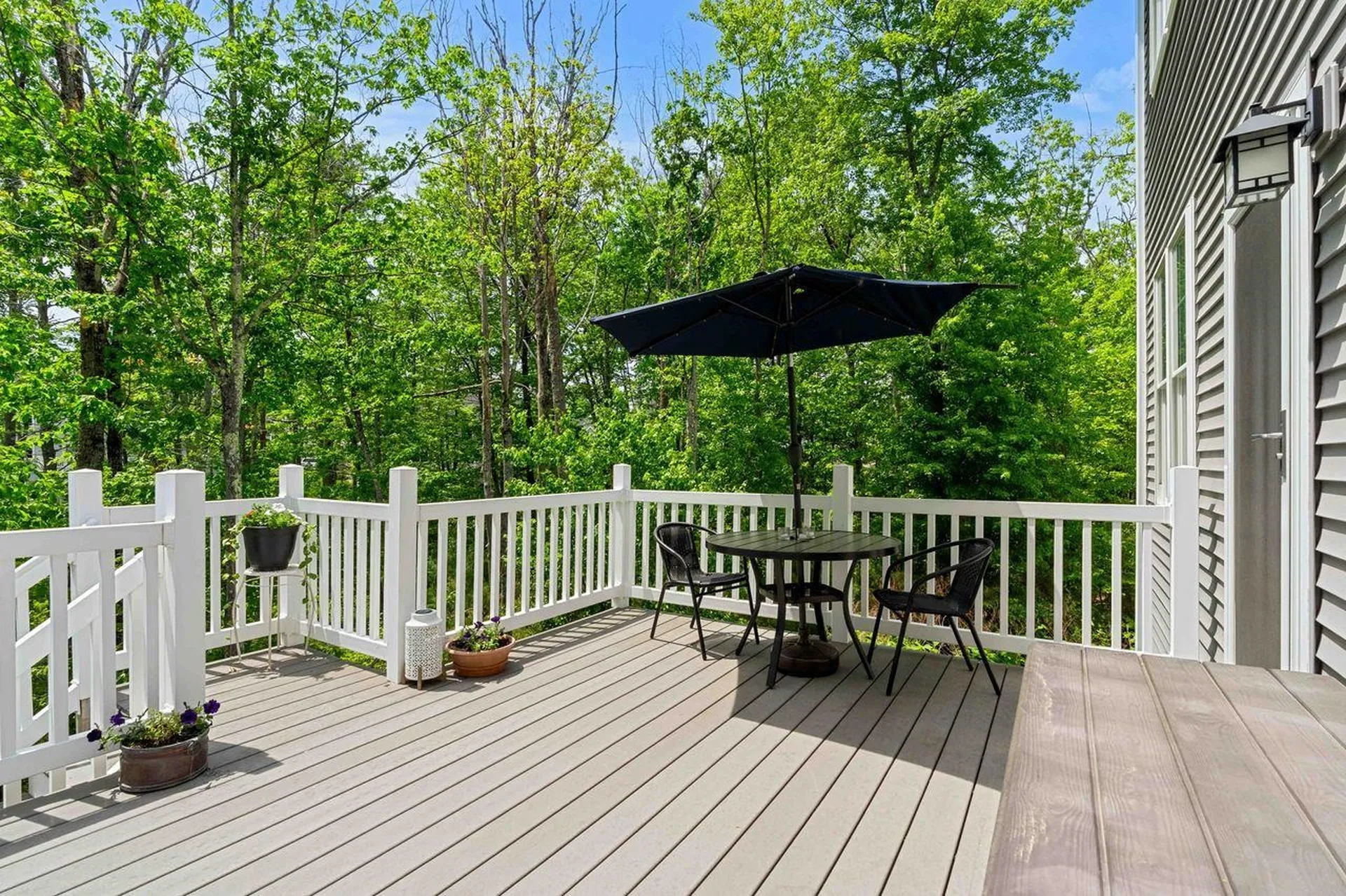 66 Redwood Way Manchester NH 03102