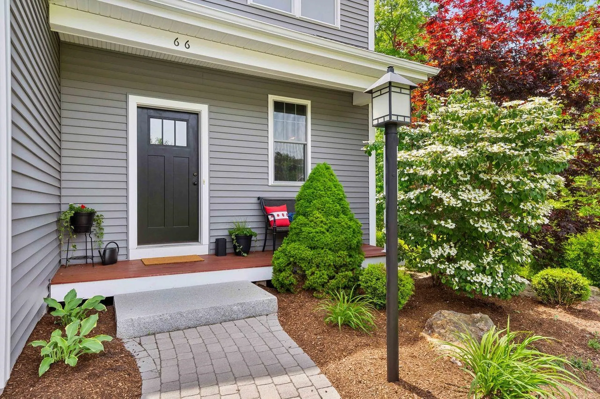 66 Redwood Way Manchester NH 03102