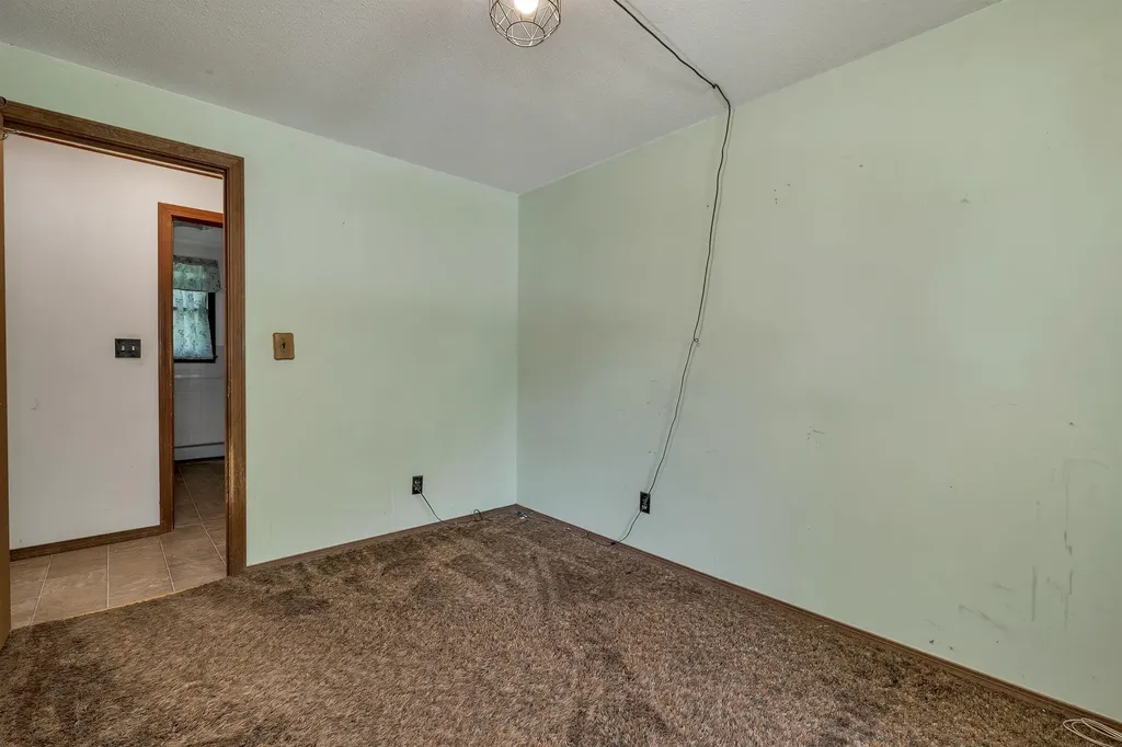 12 Cameron Drive Farmington NH 03835