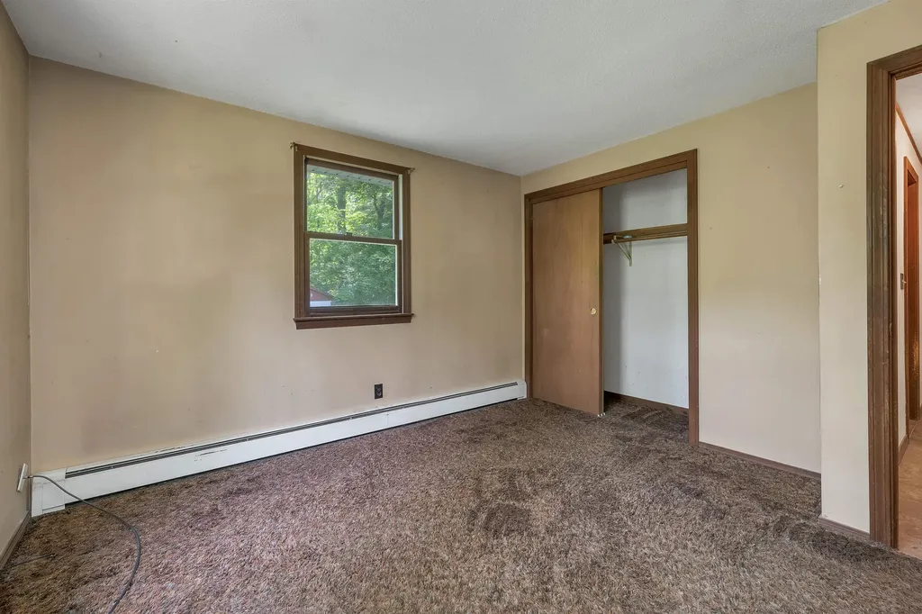 12 Cameron Drive Farmington NH 03835