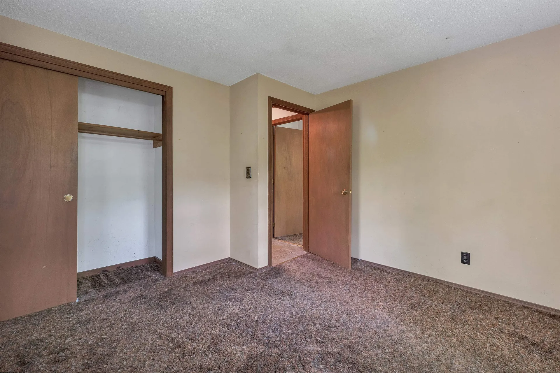 12 Cameron Drive Farmington NH 03835
