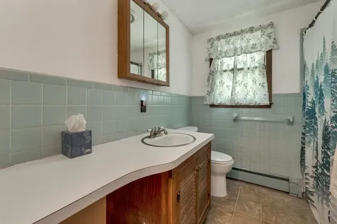 12 Cameron Drive Farmington NH 03835