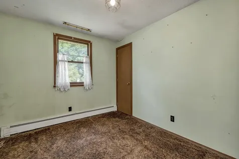 12 Cameron Drive Farmington NH 03835