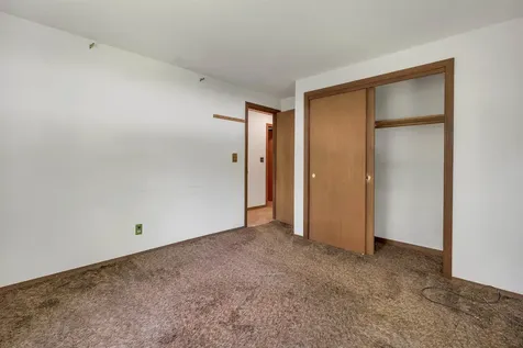12 Cameron Drive Farmington NH 03835