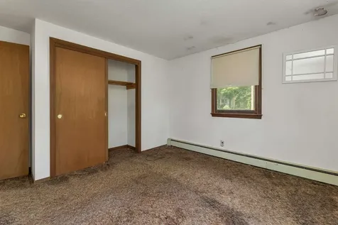 12 Cameron Drive Farmington NH 03835
