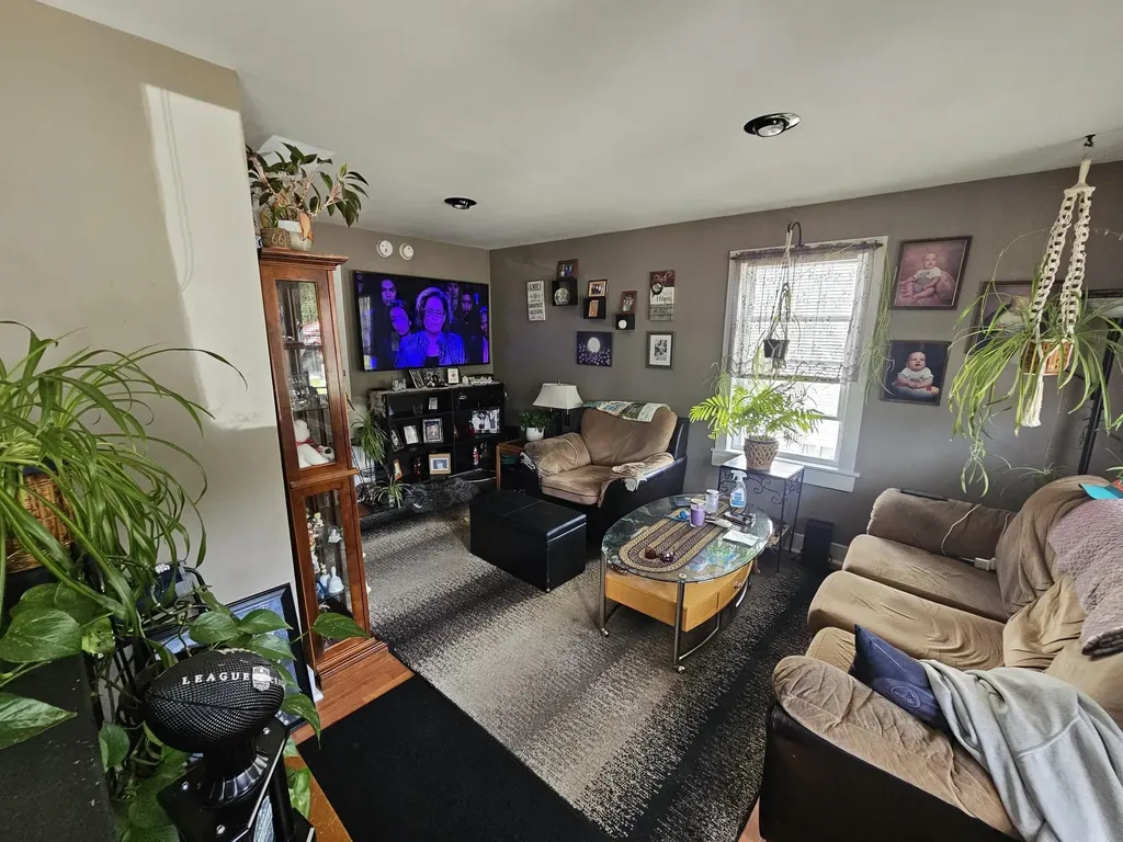 25 Central Square Troy NH 03465