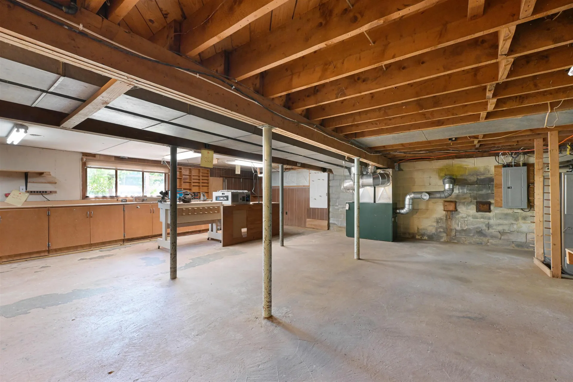 5747 Shelburne Road Shelburne VT 05482