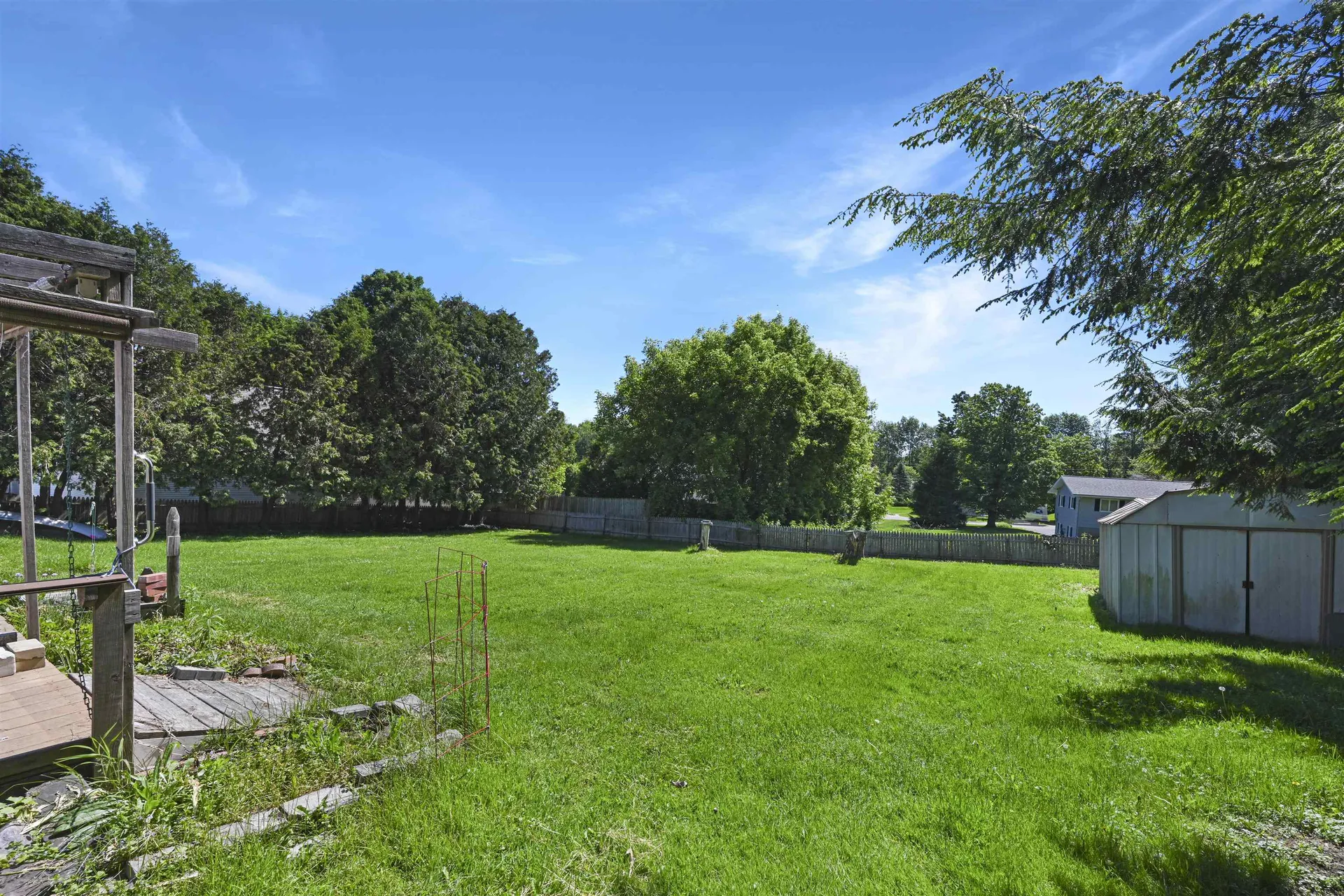 5747 Shelburne Road Shelburne VT 05482