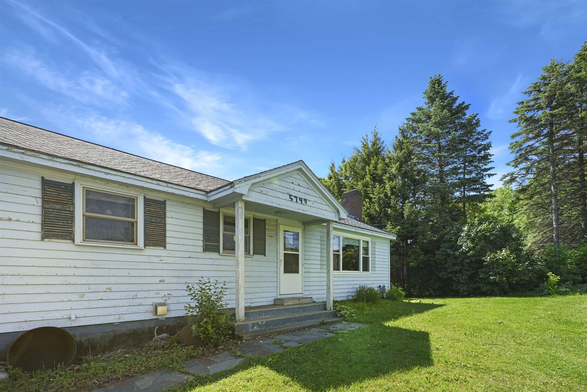 5747 Shelburne Road Shelburne VT 05482