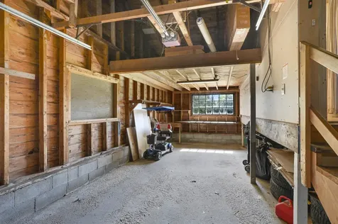 5747 Shelburne Road Shelburne VT 05482