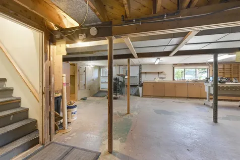 5747 Shelburne Road Shelburne VT 05482