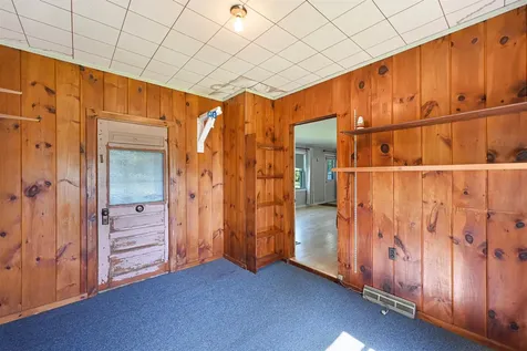 5747 Shelburne Road Shelburne VT 05482