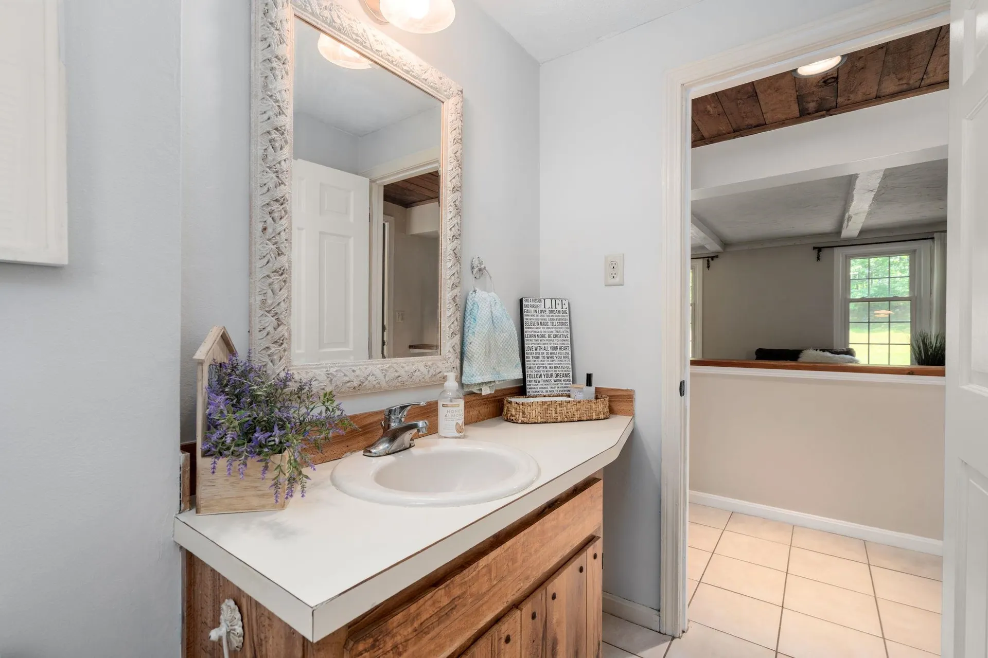 2 Grandview Road Windham NH 03087