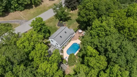 2 Grandview Road Windham NH 03087