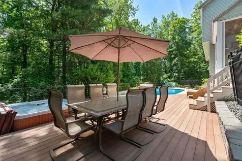 2 Grandview Road Windham NH 03087