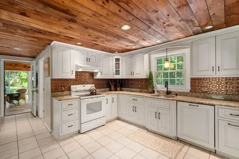 2 Grandview Road Windham NH 03087